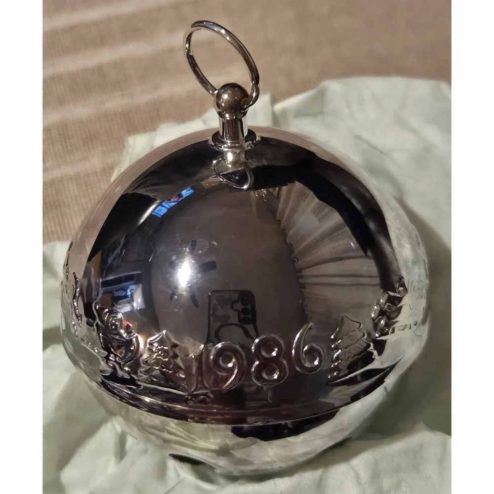 Wallace Silversmiths 1986 Sleigh‎ Bell Christmas Ornament Silver Plate Vintage